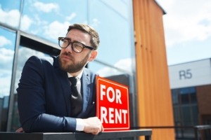 A Powerful Real Estate Brokers Team: Be Part Of The 1 ! Real Estate Agent